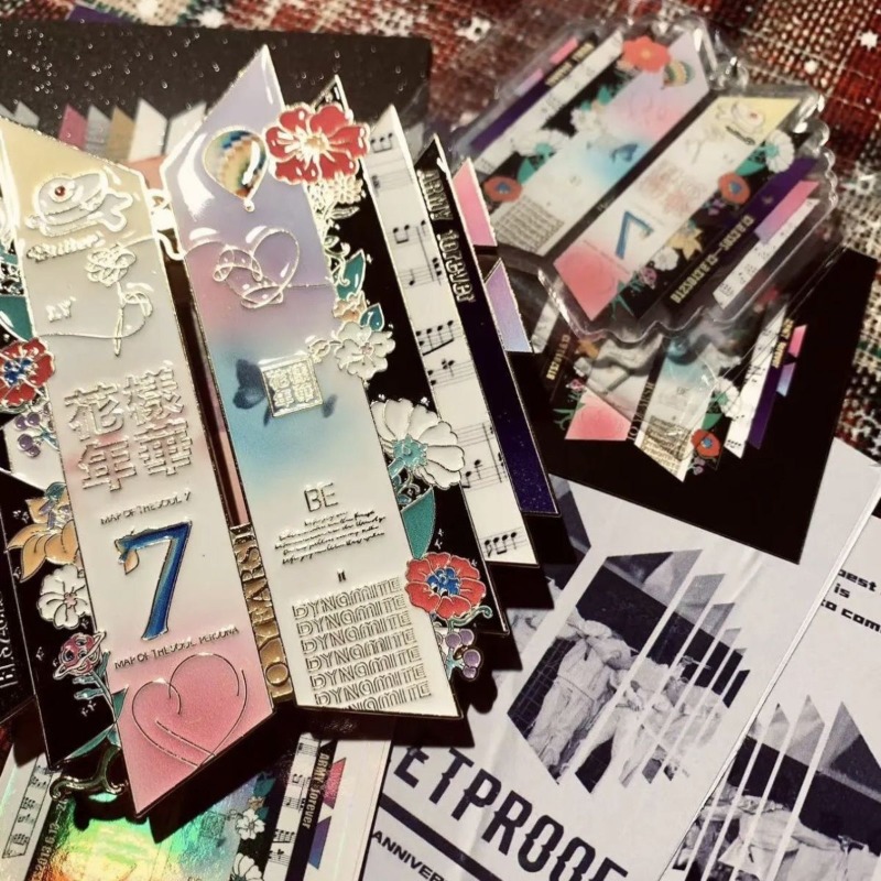 Beauty Makeup Wholesale - BT21 10th Anniversary Metal Badge Surrounding