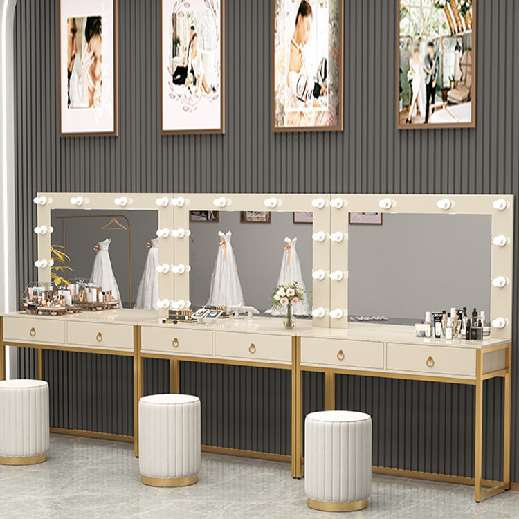 Dressing table with light mirr - Beauty Makeup Bridal recension och pris