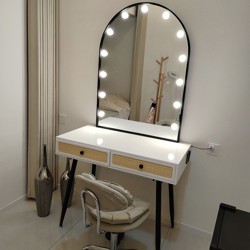 Rattan Chinese studio professi - Beauty Makeup Bridal recension och pris
