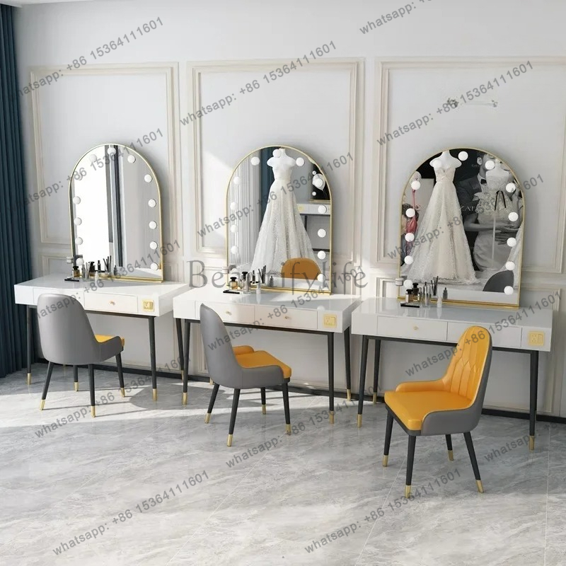 simple lamp mirror makeup tabl - Beauty Makeup Studio recension och pris