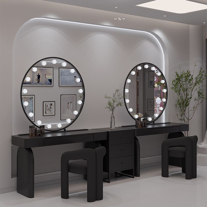 Dresser with lamp Makeup artis - Beauty Makeup Studio recension och pris