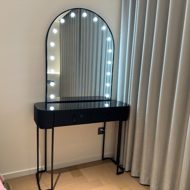 dressing table, special studio - Beauty Makeup Bridal recension och pris