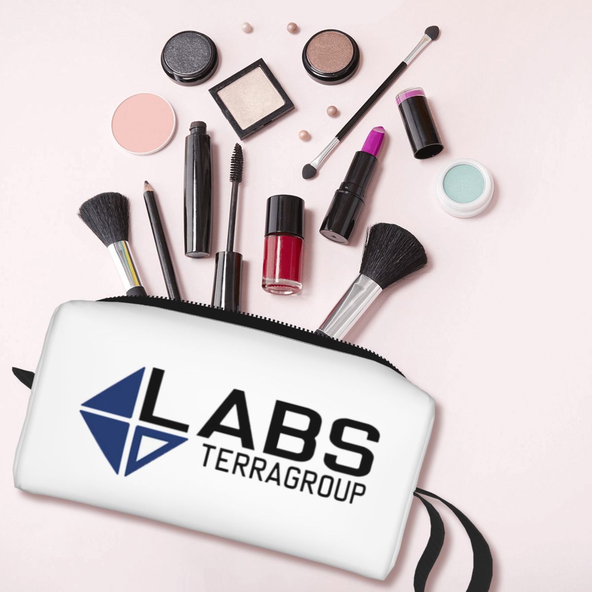 Escape From Tarkov Labs Terrag - Beauty Lab Makeup recension och pris