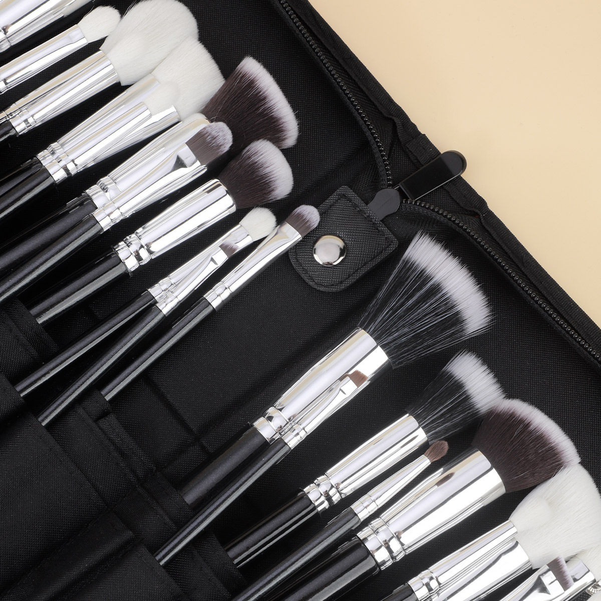 RANCAI 25Pcs Full Sets Of Make - Beauty Makeup Studio recension och pris