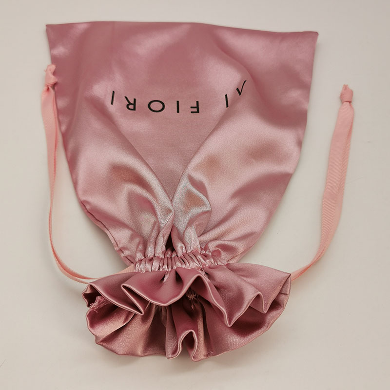 Custom Logo Satin Drawstring B - Beauty Makeup News recension och pris